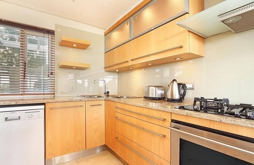 Bloubergstrand Apartment | Dolphin Beach E5 - Three Bedroom Apartment, Sleeps 6