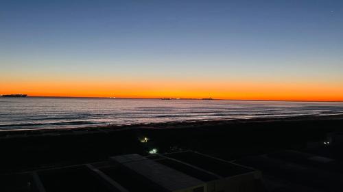 Bloubergstrand Apartment | Dolphin Beach Penthouse