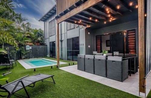 Agnes Water House | Dolphin Dreamin' with magnesium pool