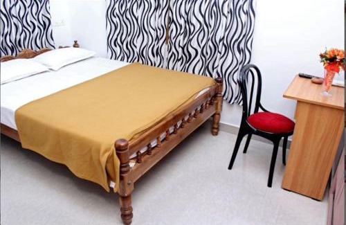 Kumily House | Dolphin Homestay