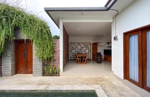 Kalianget Villa | Dolphin Tour Private Villa Packet At Seririt