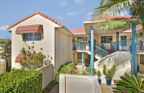 Port Macquarie Apartment | Dolphins 2 7 Commodore Crescent