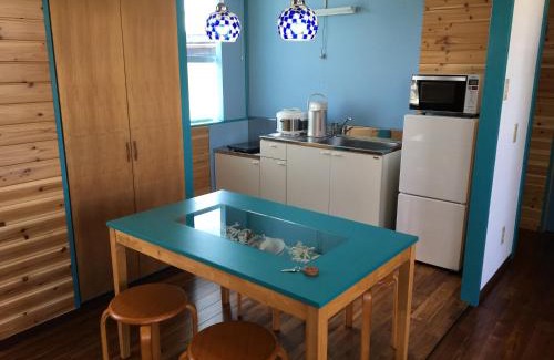 Tonogusuku Apartment | Dolphins and Whales