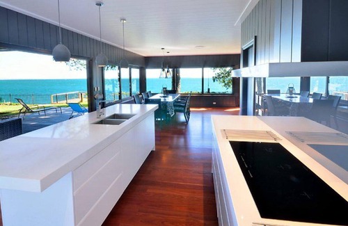 Amity Point House | Dolphins at Sunset | Superb 3 bed, 2 .5 bath water front Amity house