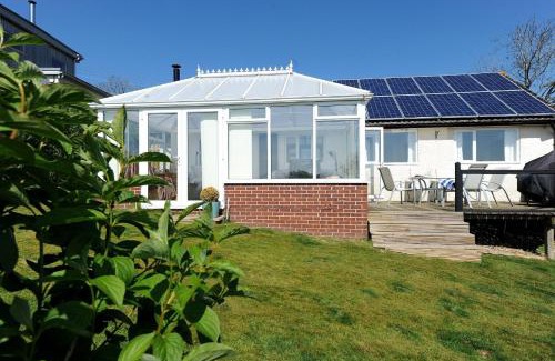 Charmouth House | Dolphins Leap