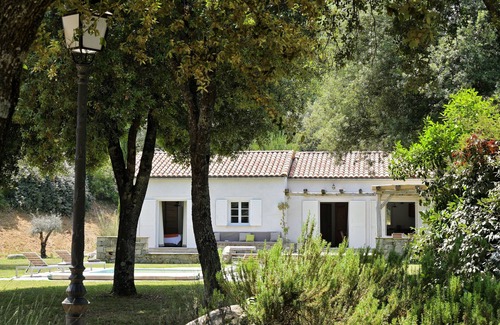 Corte Villa | Domaine de Bracciole CORTE, villa with private pool, wooded park 20ha, river