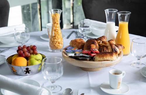 Beauvais Bed & Breakfast | Domaine de Bracheux Beauvais Chambre avec petit déjeuner inclus