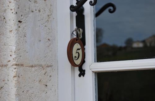 Rouzede Hotel | Domaine de Brise Bois - Chambres & Gîtes
