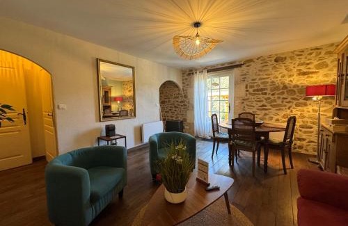 Rouzede Hotel | Domaine de Brise Bois - Chambres & Gîtes