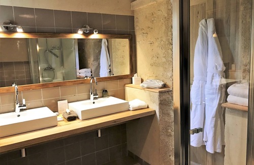 Lauris Hotel | Domaine de Fontenille - Fontenille Collection