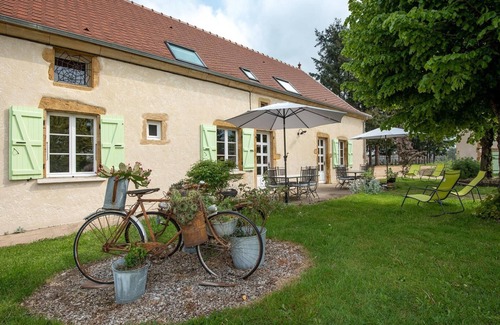 L'Hopital-le-Mercier House | Domaine de la Guinchère