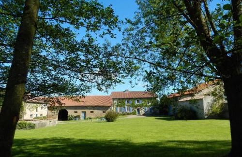 Saint-Hubert House | Domaine de Godchure - Gîte 11 pers & Spa