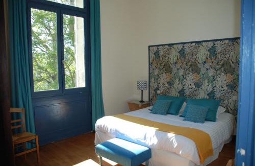 Les Rosiers-sur-Loire Bed & Breakfast | Domaine de l'Oie Rouge