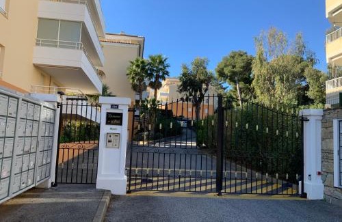 Cavaliere Apartment | domaine de la baie