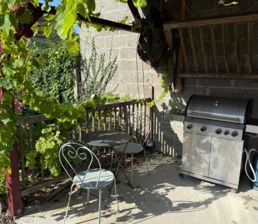 Pontorson House | Domaine de la Ville Chérel, maison à colombage