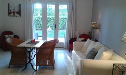 Aubenas Bed & Breakfast | domaine de lazuel à 2,5km du centre ville