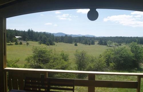 Lanuejols House | Domaine De Pradines