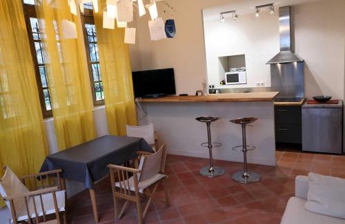 Ambres Bed & Breakfast | Domaine De Roucayrols