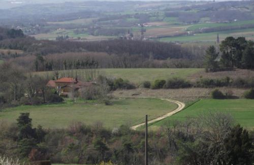 Saint-Martin-d'Aout House | Domaine des cigales, gîte Les cèdres