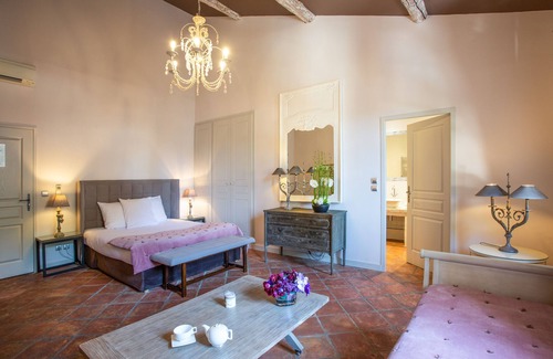 Malataverne Hotel | Domaine du Colombier