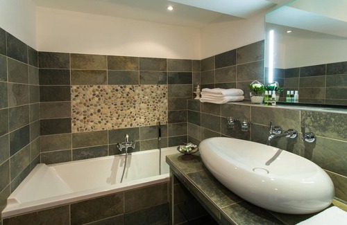 Malataverne Hotel | Domaine du Colombier