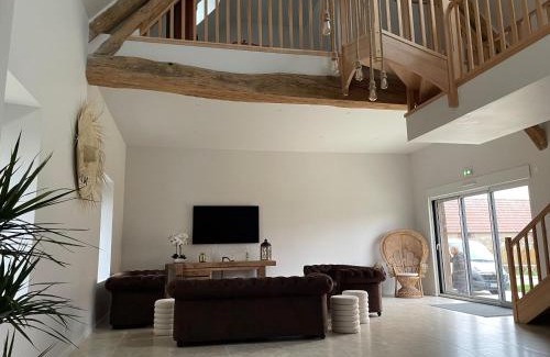 Lorcy House | Domaine Ferme rénovée avec SPA, 15 couchages, parking privatif, proche Paris - FR-1-590-580