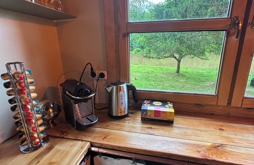 Lachapelle-sous-Chaux Cabin | Domaine du morbues cabin