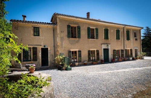Colognac House | Domaine, in the southern Cévennes, nature, serenity and llama discovery