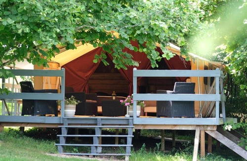 Castelnau-de-Montmiral Bed & Breakfast | Domaine Les Miquels