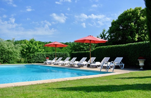 Perpezac-le-Blanc House | Domaine Leyvinie, gite Mourvedre, 10 minutes from the Dordogne River