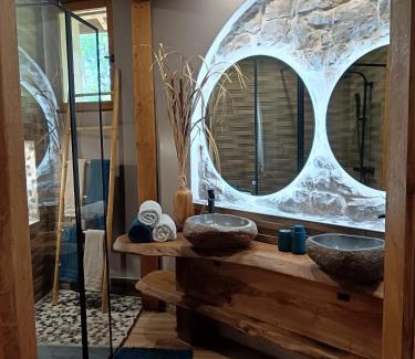 Champagnat Apartment | Domaine Moulin de Quincenat