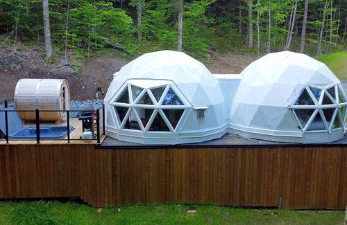 La Conception Ski Chalet | Dome at Bel Air Ideal for a couple Private Jacuzzi & sauna - Bbq - Gas fireplace