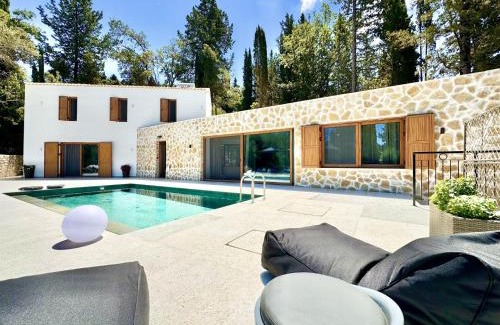 Achilleio Villa | Domenico Morani Luxury Villa Concept with private pool by DadoVillas