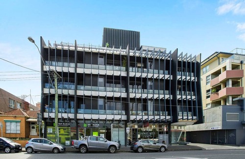 Fitzroy North Apartment | Domi Rentals - The Brunswick Apartment