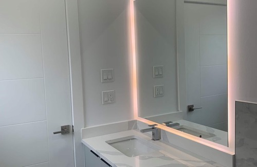 East Side Apartment | Dominic.123