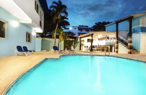 El Batey Hotel | Dominican Republic Compound with Pool & Top Location FREE BONUS