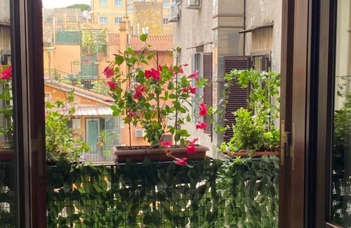 Rione III Colonna Apartment | Domitia Home A Pochi Passi DA Piazza DI Spagna