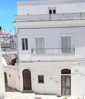 Monte Sant'Angelo Apartment | Domus Anganima