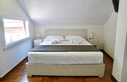 Suburbio VII Portuense Apartment | Domus Arvali - Appartamento Superior con Terrazza Privata