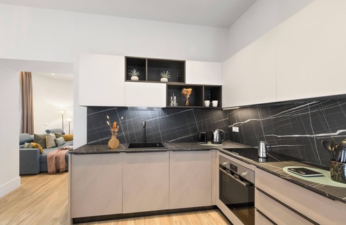 Quartiere III Pinciano Condo | Domus Augustea - Luxury Accommodations