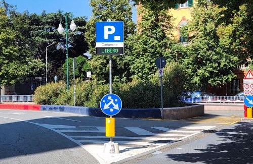 Carignano House | DOMUS FIESCHI Rooms self check in