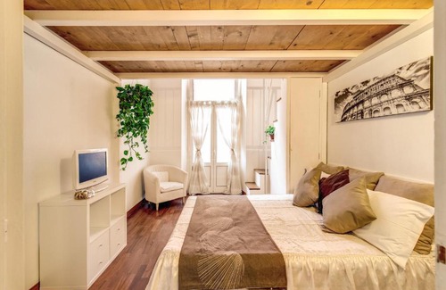 Rione VIII Sant'Eustachio Apartment | Domus Pantheon