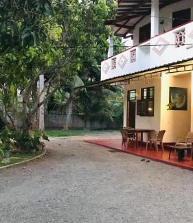 Polhena House | Donald Guest House