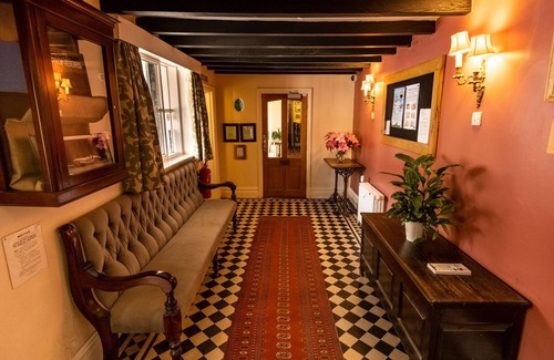 Castle Donington Hotel | Donington Park Farmhouse Hotel