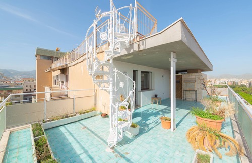 Ruggero Settimo Apartment | Donna Anna's terraces