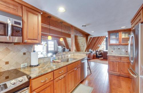 Truckee House | Donner Lake Views Rustic Truckee Cabin!