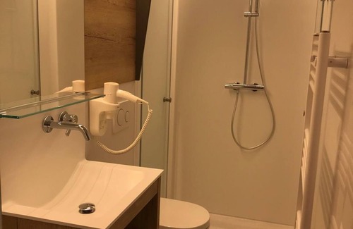 Illmitz Bed & Breakfast | Doppelzimmer, Dusche, WC, Economy - Weinidylle Opitz