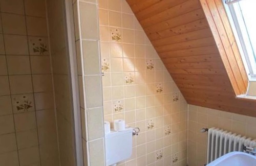 Butjadingen Cottage | Doppelzimmer mit Balkon - Pension "zum Leuchtfeuer"