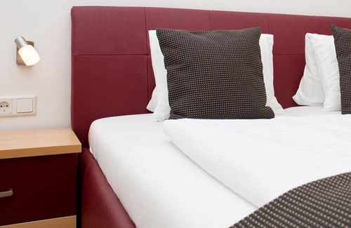 Rust Bed & Breakfast | Doppelzimmer mit Du/wc - Hotel am See Rust