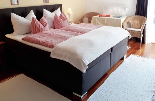 Lendorf Apartment | Doppelzimmer Morgentau - Bauernhof Stauder